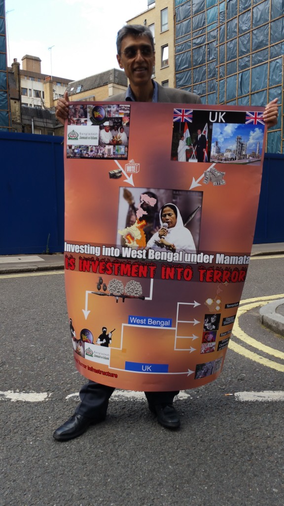 WB Protest Pic8 20150729_184310